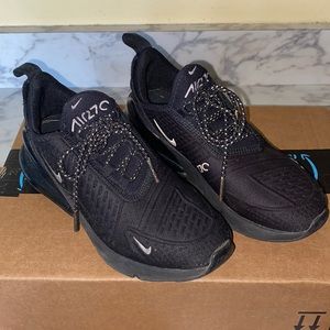 Nike Air 270